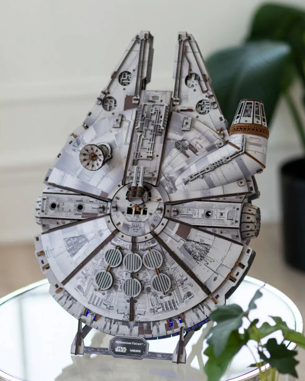 Millenium Falcon stars